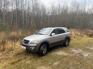 2005 Kia Sorento 5-speed I, серебристый, 600000 рублей, вид 1