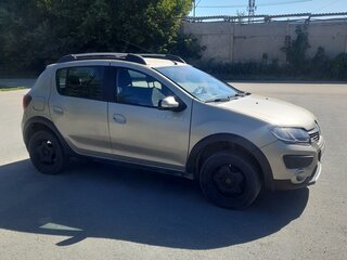 2017 Renault Sandero Stepway II, бежевый, 710000 рублей, вид 4
