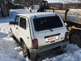 2002 Lada (ВАЗ) 2121 (4x4) I Рестайлинг, белый, 230000 рублей, вид 5