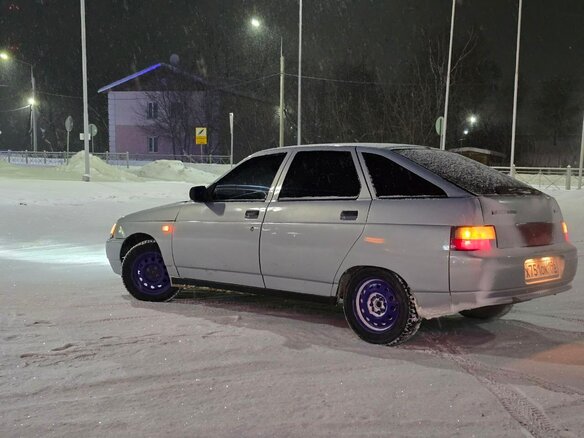 2005 Lada (ВАЗ) 2112, серебристый, 165000 рублей - вид 5