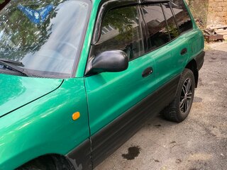 1998 Toyota RAV4 I (XA10), зелёный, 650000 рублей, вид 3