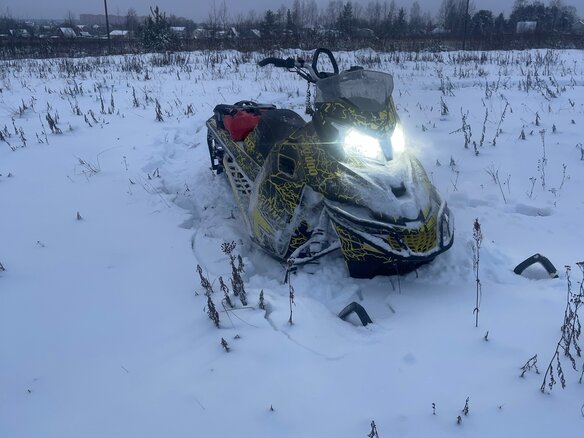 2016 BRP Ski-Doo Summit 800, жёлтый, 700000 рублей