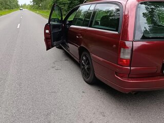 2000 Opel Omega B Рестайлинг, пурпурный, 430000 рублей, вид 4