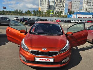 2013 Kia Ceed II, оранжевый, 880000 рублей, вид 3