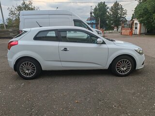 2011 Kia Ceed I Рестайлинг, белый, 685000 рублей, вид 2