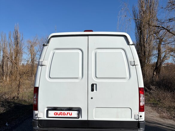 2015 ГАЗ ГАЗель (2705), белый, 680000 рублей - вид 4