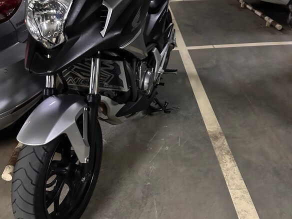 2012 Honda NC 700X, серебристый, 550000 рублей - вид 5