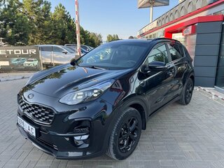2021 Kia Sportage IV Рестайлинг, чёрный, 2469900 рублей, вид 4