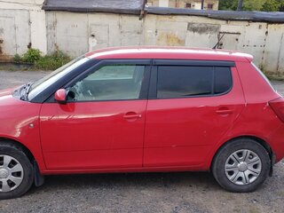 2013 Skoda Fabia II Рестайлинг, красный, 450000 рублей, вид 3