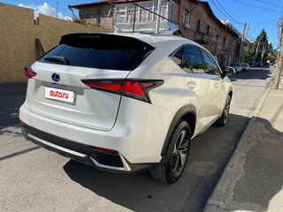 2021 Lexus NX 300h I Рестайлинг, белый, 4000000 рублей, вид 5
