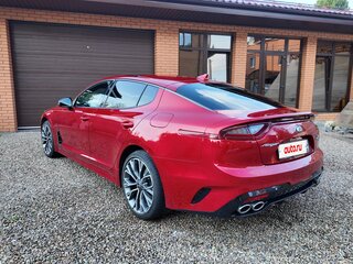 2018 Kia Stinger I, красный, 3200000 рублей, вид 5