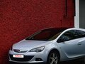 2012 Opel Astra GTC J Рестайлинг, белый, 850000 рублей - вид 3