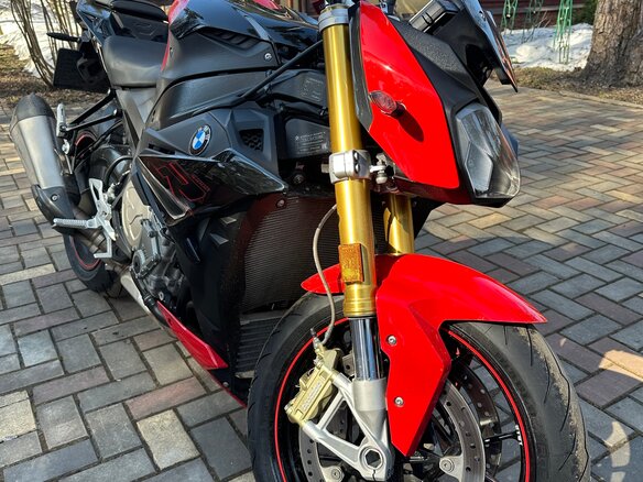 2018 BMW S 1000 R, красный, 1050000 рублей - вид 3
