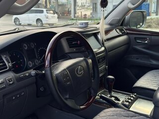 2008 Lexus LX 570 III, серебристый, 3300000 рублей, вид 5
