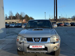 2013 Nissan NP300, серебристый, 800000 рублей, вид 1
