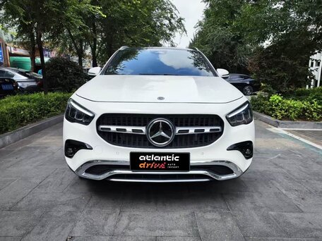 2026 Mercedes-Benz GLA 220 II (H247) Рестайлинг, белый, 4040000 рублей, вид 2