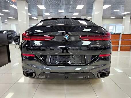 2025 BMW X6 40d III (G06) Рестайлинг, чёрный, 14599000 рублей, вид 5