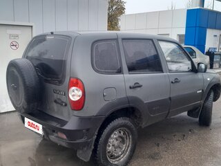 2012 Chevrolet Niva I Рестайлинг, серый, 522000 рублей, вид 4
