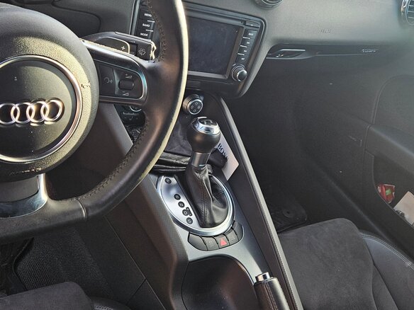 2012 Audi TT II (8J) Рестайлинг, чёрный, 2480000 рублей - вид 8