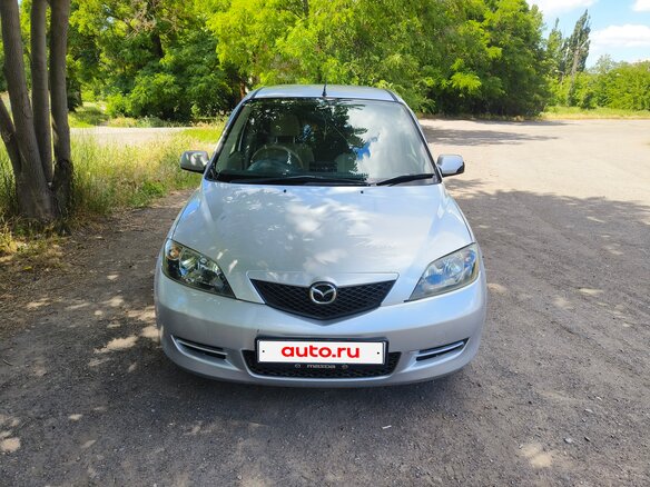 2002 Mazda Demio I (DW), серебристый, 315000 рублей - вид 1