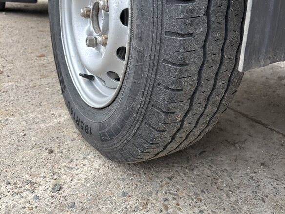 2008 Hyundai Porter, белый, 1000000 рублей - вид 6