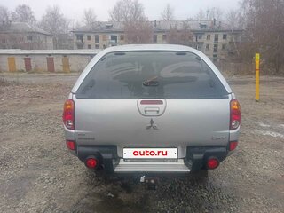 2011 Mitsubishi L200 IV, серебристый, 1340000 рублей, вид 5