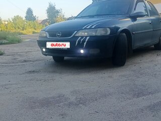 1996 Opel Vectra B, чёрный, 200000 рублей, вид 1