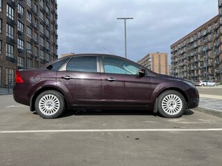 2010 Ford Focus II Рестайлинг, фиолетовый, 620000 рублей, вид 4