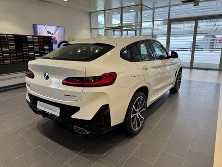 2025 BMW X4 30i II (G02) Рестайлинг, белый, 8400000 рублей, вид 5