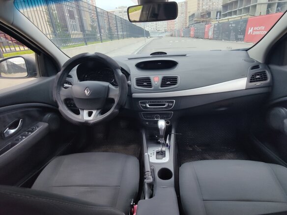 2010 Renault Fluence I, бежевый, 648000 рублей - вид 7