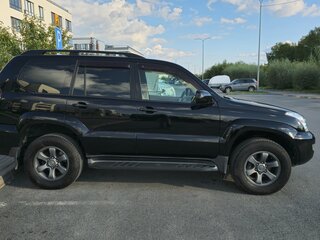 2006 Toyota Land Cruiser Prado 5-speed 120 Series, чёрный, 1900000 рублей, вид 2