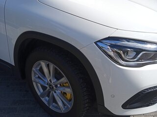 2020 Mercedes-Benz GLA 250 II (H247), белый, 4500000 рублей, вид 2