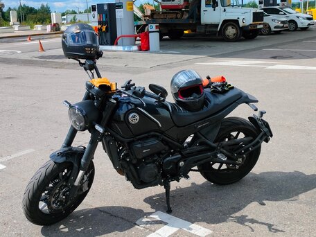 2024 Benelli Leoncino 500, чёрный, 400000 рублей, вид 1