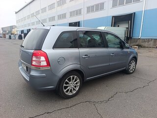2011 Opel Zafira B Рестайлинг, серый, 610000 рублей, вид 3