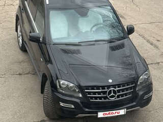 2011 Mercedes-Benz M-Класс 300 II (W164) Рестайлинг, чёрный, 2000000 рублей, вид 1