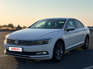 2016 Volkswagen Passat B8, белый, 1885000 рублей, вид 3