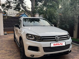 2012 Volkswagen Touareg II, белый, 2200000 рублей, вид 4