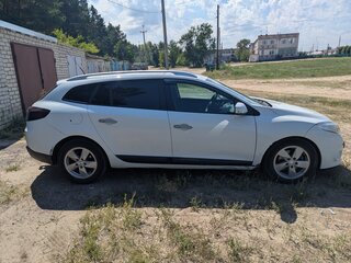 2010 Renault Megane III, белый, 550000 рублей, вид 3