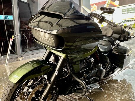 2022 Harley-Davidson CVO Road Glide, чёрный, 4200000 рублей, вид 3
