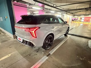 2024 Hongqi HS3, серый, 3100000 рублей, вид 4