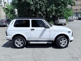 2012 Lada (ВАЗ) 2121 (4x4) I Рестайлинг, белый, 550000 рублей, вид 4
