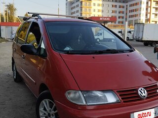 1997 Volkswagen Sharan I, красный, 230000 рублей, вид 2