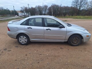 2001 Ford Focus I (North America), серебристый, 160000 рублей, вид 3