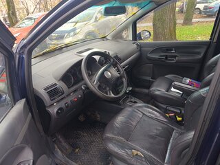 2004 Volkswagen Sharan I Рестайлинг 2, синий, 250000 рублей, вид 4