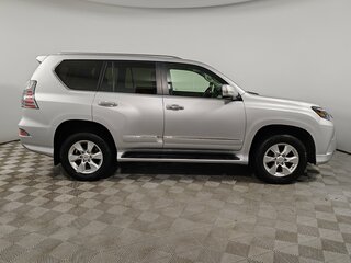 2014 Lexus GX 460 II Рестайлинг, серебристый, 3900000 рублей, вид 4