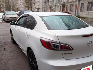 2013 Mazda 3 II (BL) Рестайлинг, белый, 950000 рублей, вид 4