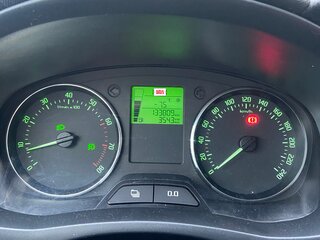 2011 Skoda Fabia II Рестайлинг, красный, 495000 рублей, вид 5