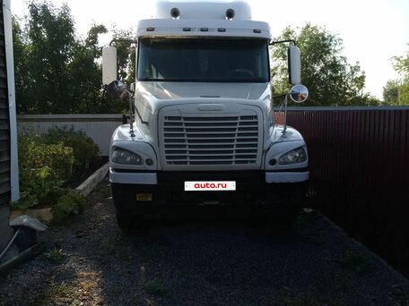 1999 Freightliner Century Class, белый, 3200000 рублей, вид 3