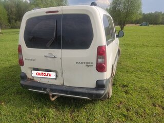 2011 Peugeot Partner II, белый, 750000 рублей, вид 4