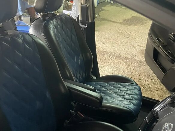 2008 Nissan Note I Рестайлинг, чёрный, 450000 рублей - вид 6